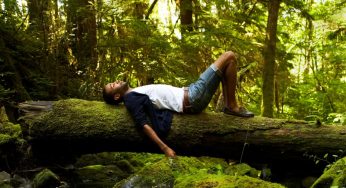 Natural Bathing: Terapi Sederhana untuk Kesehatan Jiwa