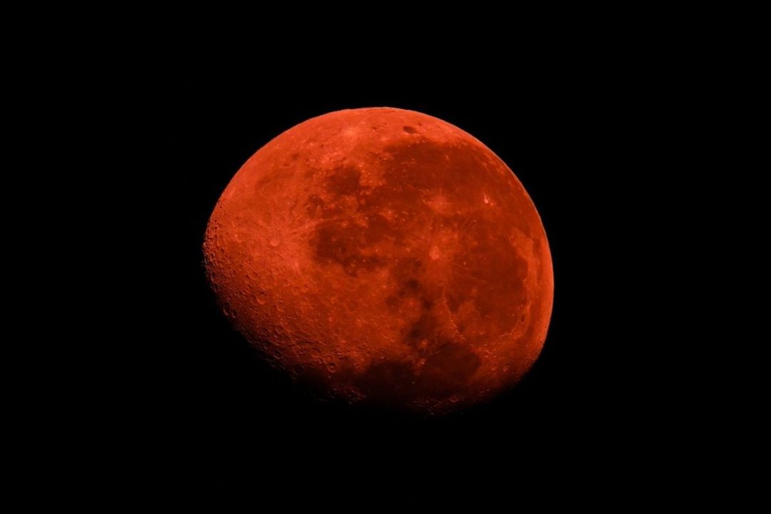 gerhana bulan total