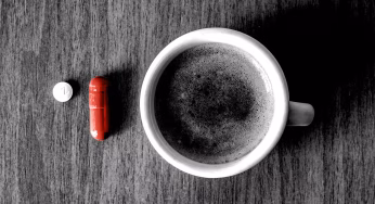 Minum Kopi Berdekatan dengan Antibiotik? Sebaiknya Hindari!